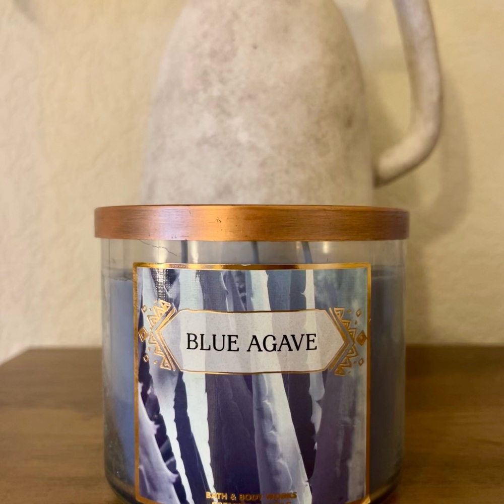 Bath & Body Works Blue Agave Candle with Gold Lid